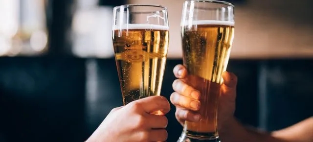 Dlaczego piwo bezalkoholowe jest drogie? Oto zaskakujące powody