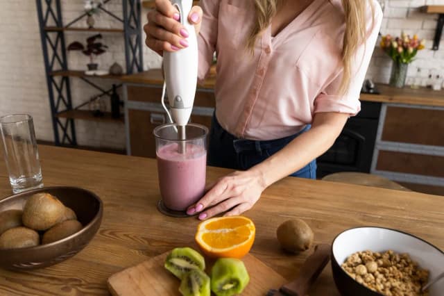 Najlepsze urządzenia do robienia koktajli – wybierz idealny blender